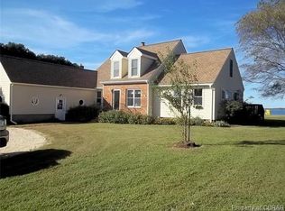 227 Brandon Point Rd, Locust Hill, VA 23092