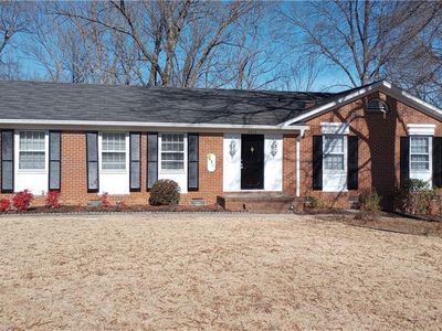 2312 Revolan Dr, Greensboro, NC, 27407