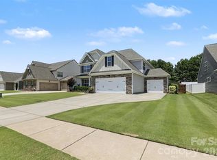 3471 Delaware Dr, Denver, NC 28037