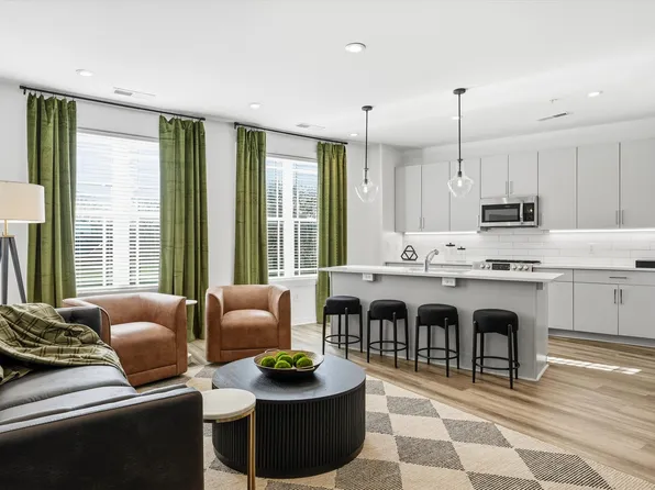 707 26th Ave N APT 210, Nashville, TN 37209