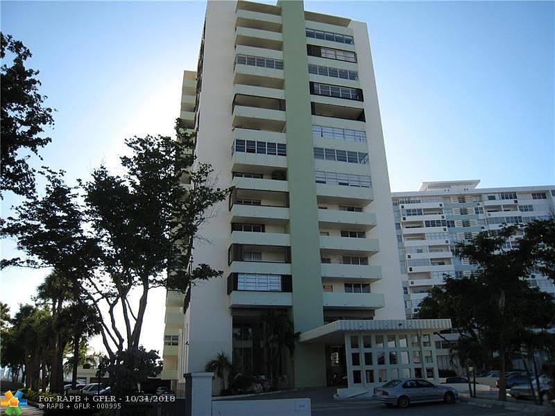 1st image of 5 Island Ave APT 8E
