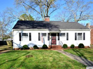 909 8th Ave SE, Decatur, AL 35601