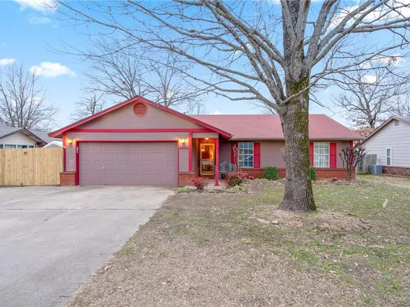 8620 S 15th St, Fort Smith, AR 72908