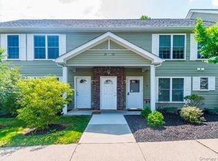 70 Aveonis Court, Fishkill, NY 12524