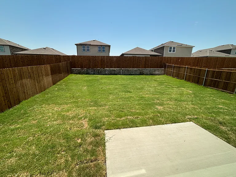 5511 Hastings Ln — Photo 12