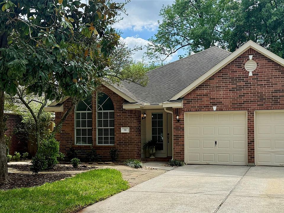 1st image of 11 Auburn Path Dr