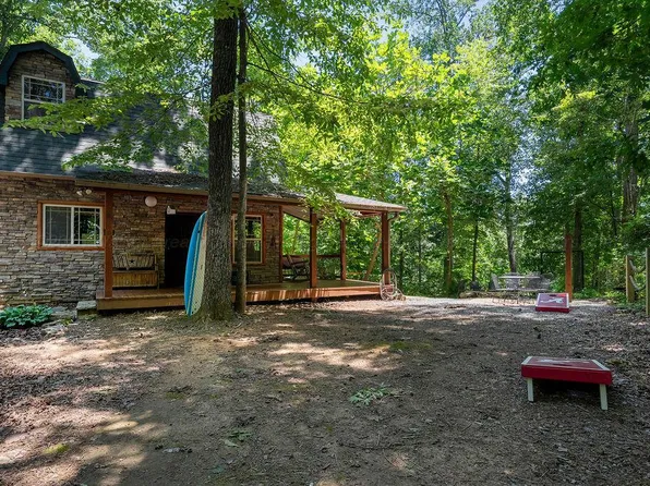 671 S Pointe Dr, Arley, AL 35541