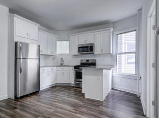 133 Ward St, Orange, NJ 07050