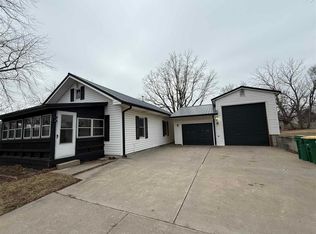 507 E Batty St, What Cheer, IA 50268
