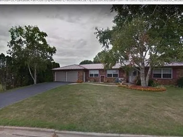 225 Brenrose Lane, Lancaster, WI 53813