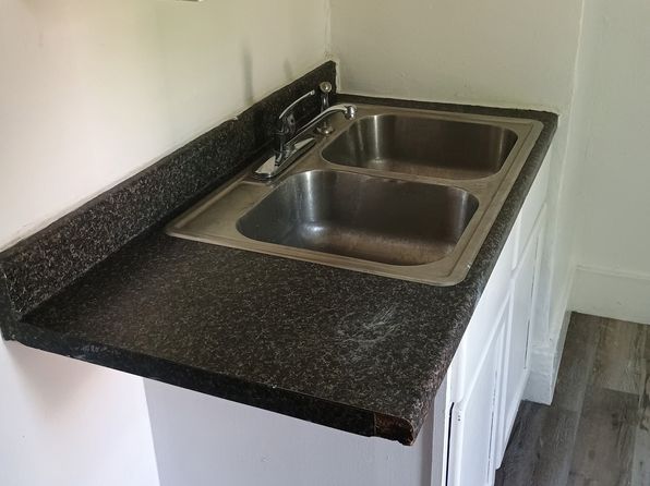 613 N Granger St APT 2