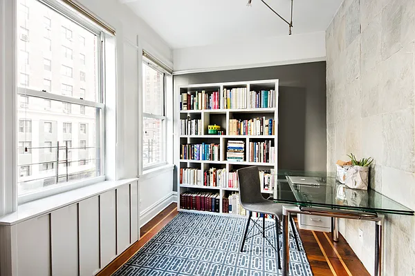 Sold by Stribling | media 22