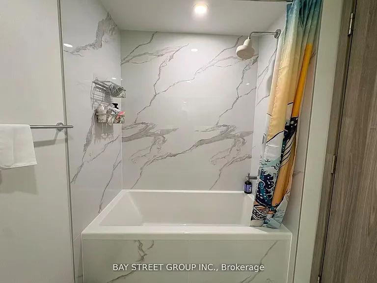 3 Concord Cityplace Way #2608 — Photo 10