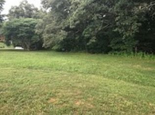 Ola View Pt The Boardly Sevierville #18, Sevierville, TN 37876