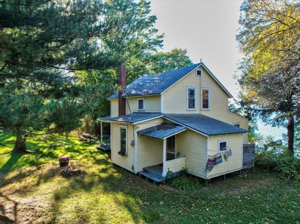 32 Starr Farm Beach, Burlington, VT 05408