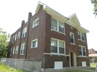 3248 Henrietta St APT 2W, Saint Louis, MO 63104