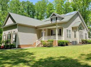 4136-B Old River Trl, Powhatan, VA 23139