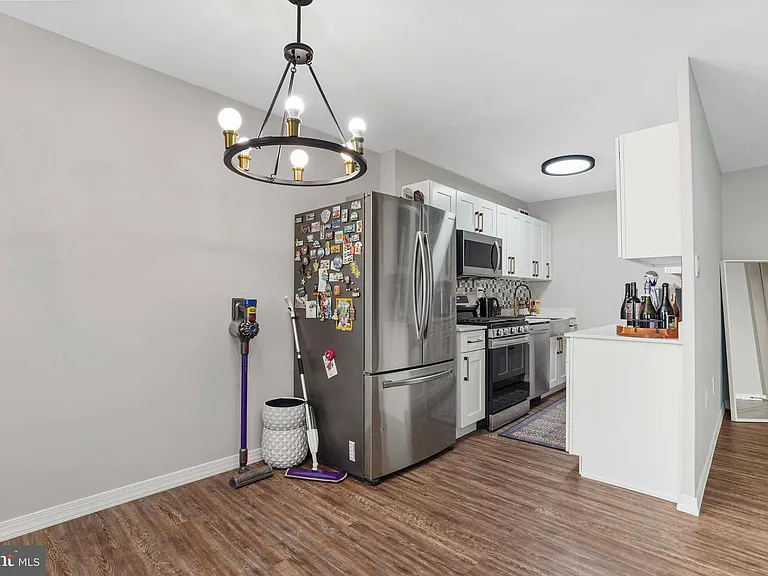1200 S Arlington Ridge Rd #314 — Photo 6