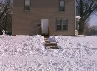205 Prospect St, Vermillion, SD 57069