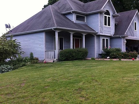 3rd image of 7935 E Chickory Ln