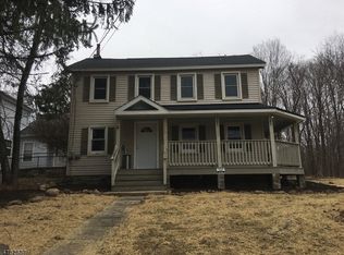 903 Swartswood Rd, Newton, NJ 07860