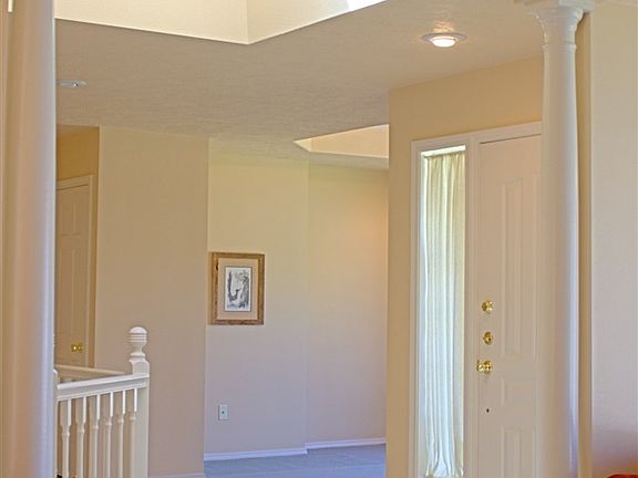 2nd image of 12226 N Guinevere Dr