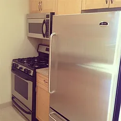 Rented by BARNES New York