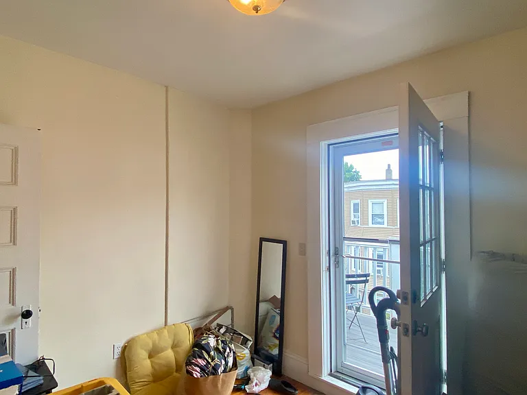 17 Woodlawn St #3 — Photo 16