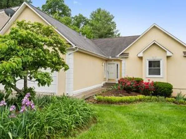 1013 Middleton Pl, Knoxville, TN 37923