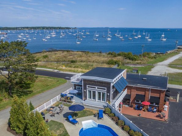 21 Atlantic Street, Rockland, ME 04841