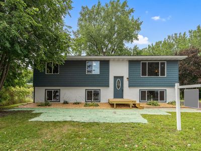 7163 Robin Ln W, Centerville, MN, 55038