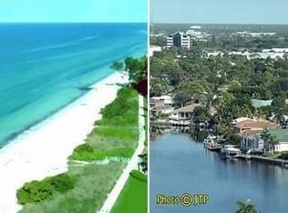 4651 Gulf Shore Blvd N APT 704, Naples, FL 34103