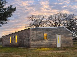 300 San Carlos Ln, Mannford, OK 74044