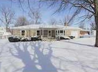 6936 Meadow View Dr, Indianapolis, IN 46226
