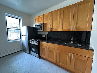 423 South 5th Street, #2