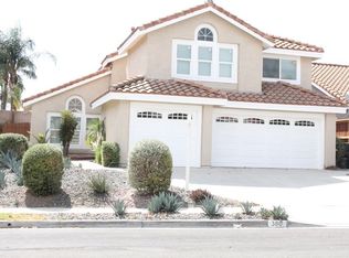 380 Hendricks Cir, Corona, CA 92879
