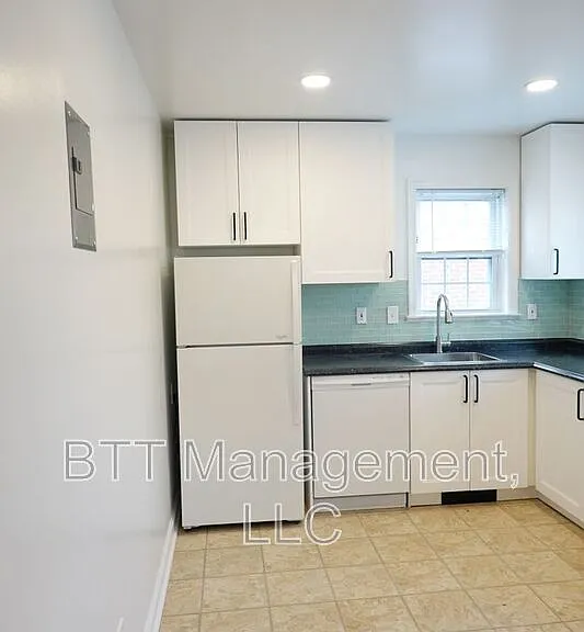 8207 Garland Ave #1 — Photo 23