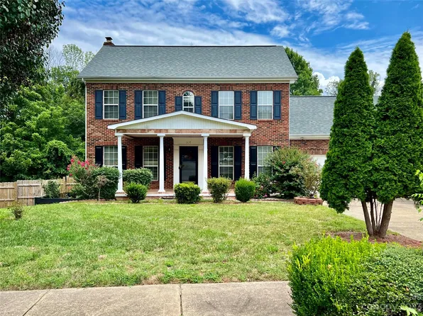 801 Yorkdale Dr, Charlotte, NC 28217
