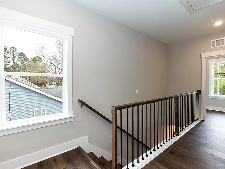 816 N Taylor St — Photo 16