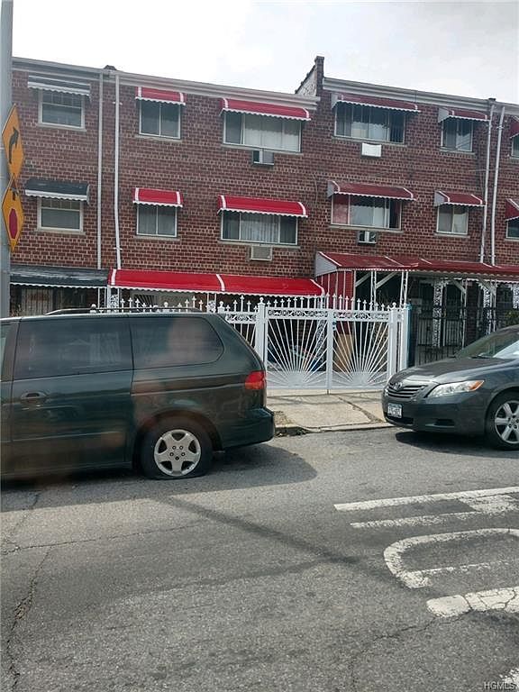 3327 Wickham Ave, Bronx, NY 10469 Zillow