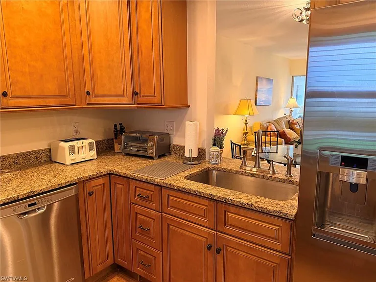 1700 Pine Valley Dr #314 — Photo 4