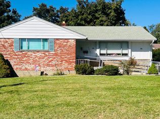 2613 Honeyhill Ct, Cincinnati, OH 45236