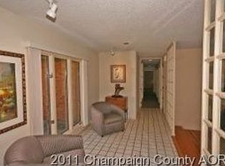 1007 Barclay Ct, Champaign, IL 61821