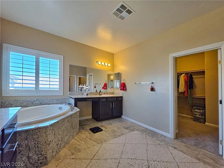 6186 Allen Cove Ct — Photo 37