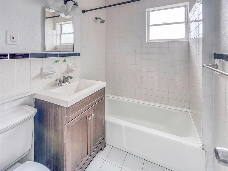 216 S Ocean Blvd #UPSTAIRS — Photo 10