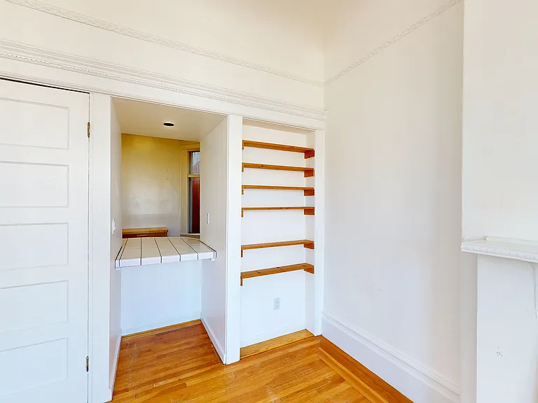 759 6th Ave #3 — Photo 8