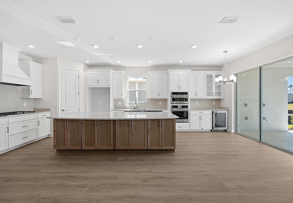 1st image of 29632 Imperati Blvd