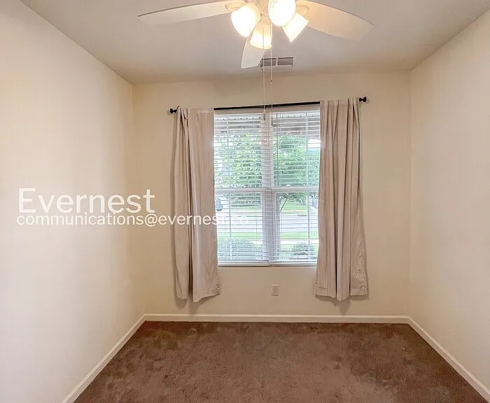 806 Sunset View Dr — Photo 13