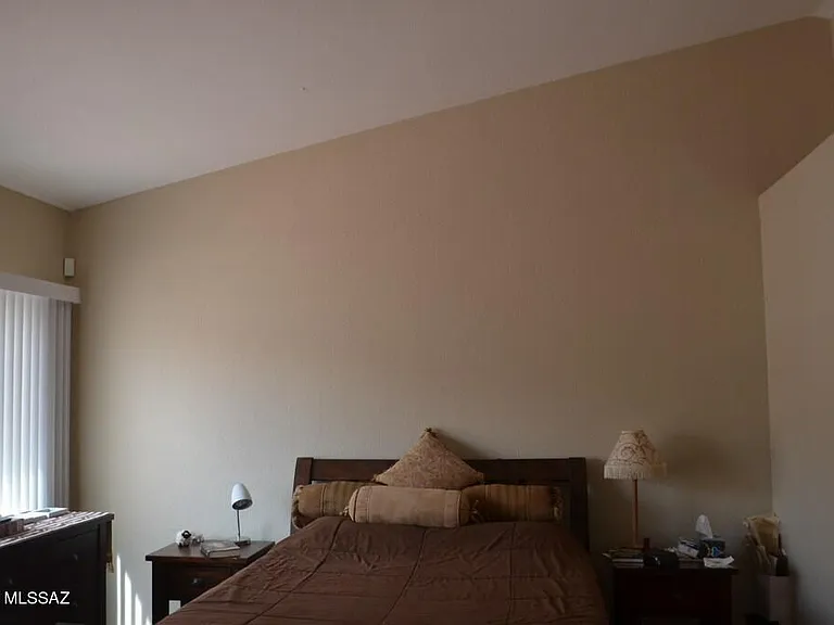 5461 N Waterfield Dr — Photo 10