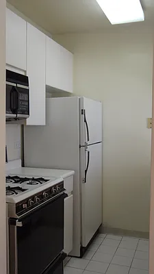 Rented by Royal Operation System | media 35